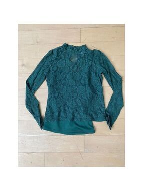 Love fire Nordstrom women green lace long sleeve top sz small long tank under